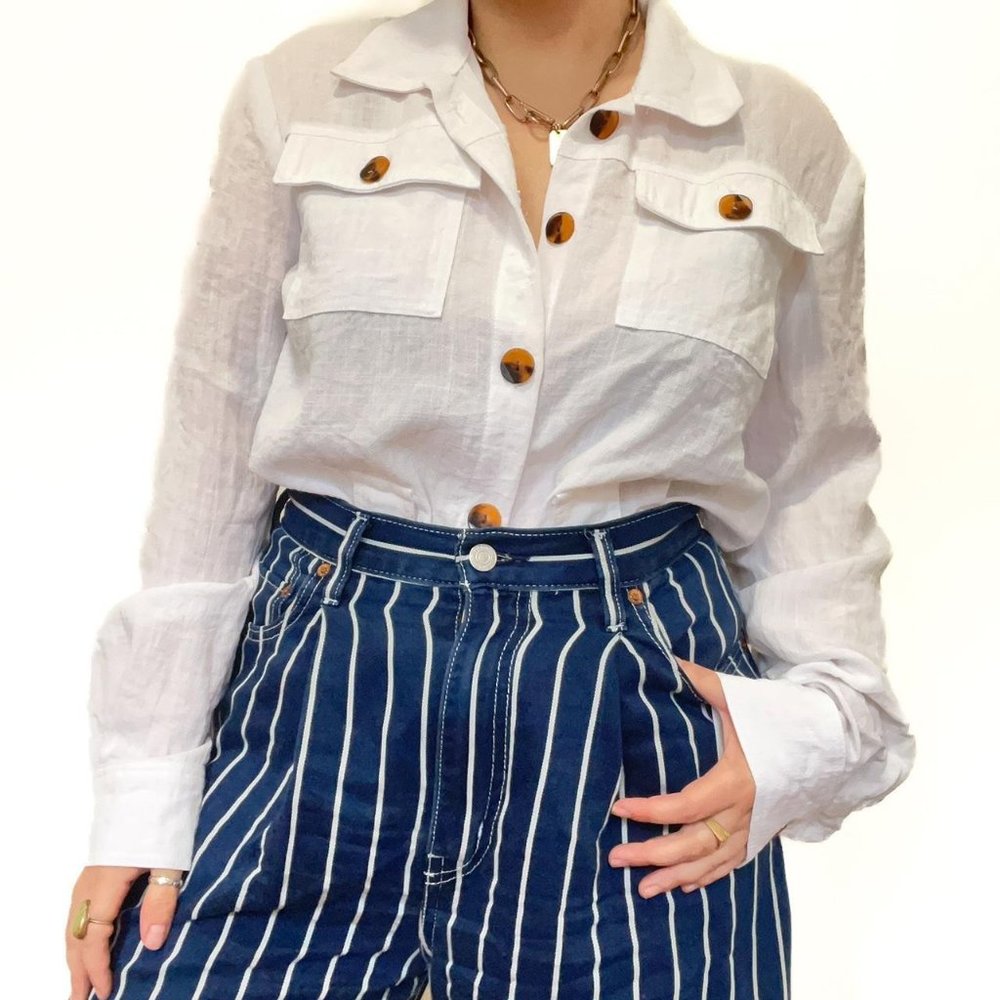Band Of Gypsies White Linen Blouse Button Up Tortoise Shell Buttons Belted Med